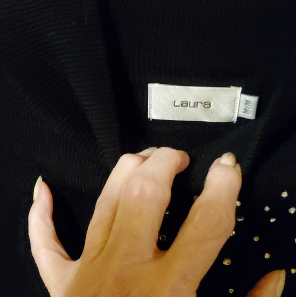 Laura Black Sweater - Picture 4 of 6